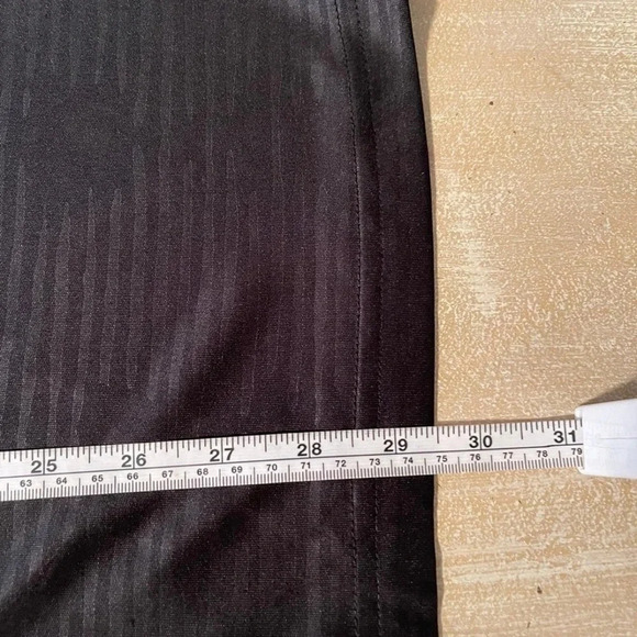 NWT’S. Colosseum Black Purdue Boilermakers Quarter-Zip Pullover. - Picture 7 of 8